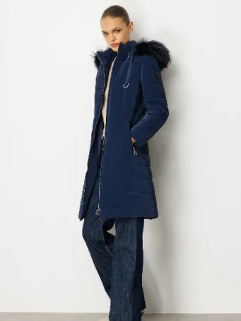 Kürk Kapüşonlu Uzun Kadın Şişme Mont Model 5630