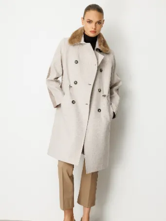 Kürk Yakalı Kapitone Detaylı Uzun Kadın Kaban