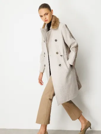 Kürk Yakalı Kapitone Detaylı Uzun Kadın Kaban