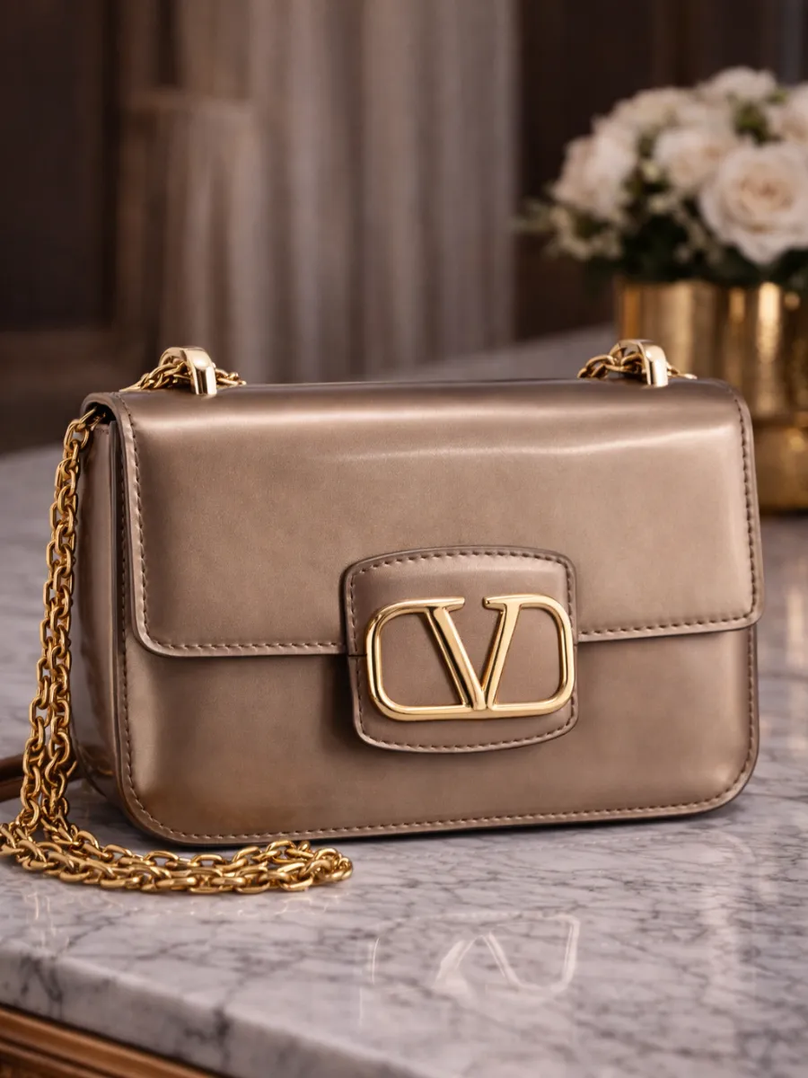 Vizon Deri Kadın Omuz Çantası Gold Zincir Askılı V Tokalı