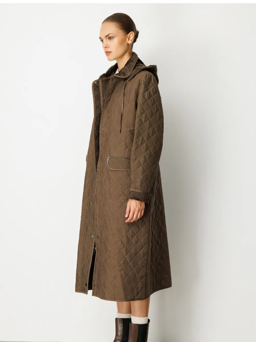 Kapüşonlu Uzun Kapitone Kadın Kaban Model 5316